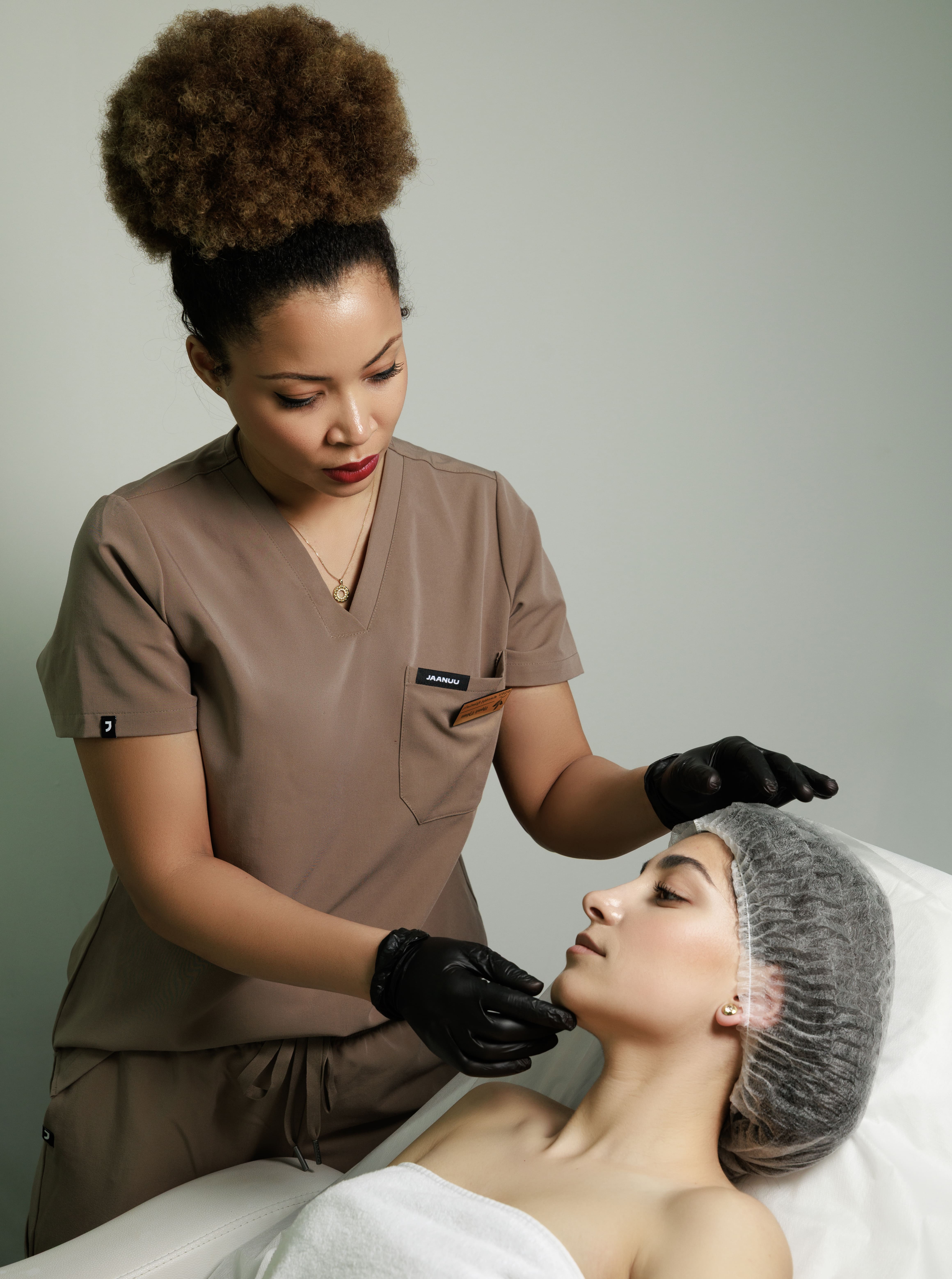 CONSULTATION WITH DR. SIROON MINAS